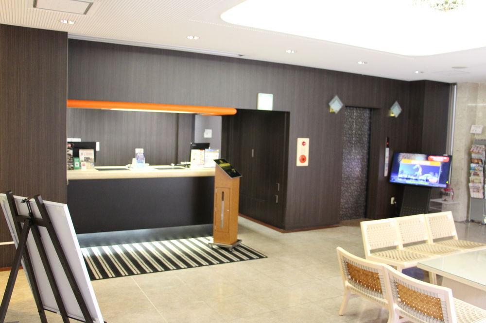 Apa Hotel Tokushima Ekimae Экстерьер фото